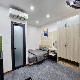 Bán tòa nhà CHDV Quận 1